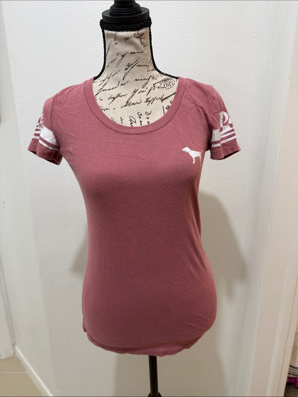 PINK Victoria's Secret Rose Mauve Scoop Neck Tee with Dog Logo